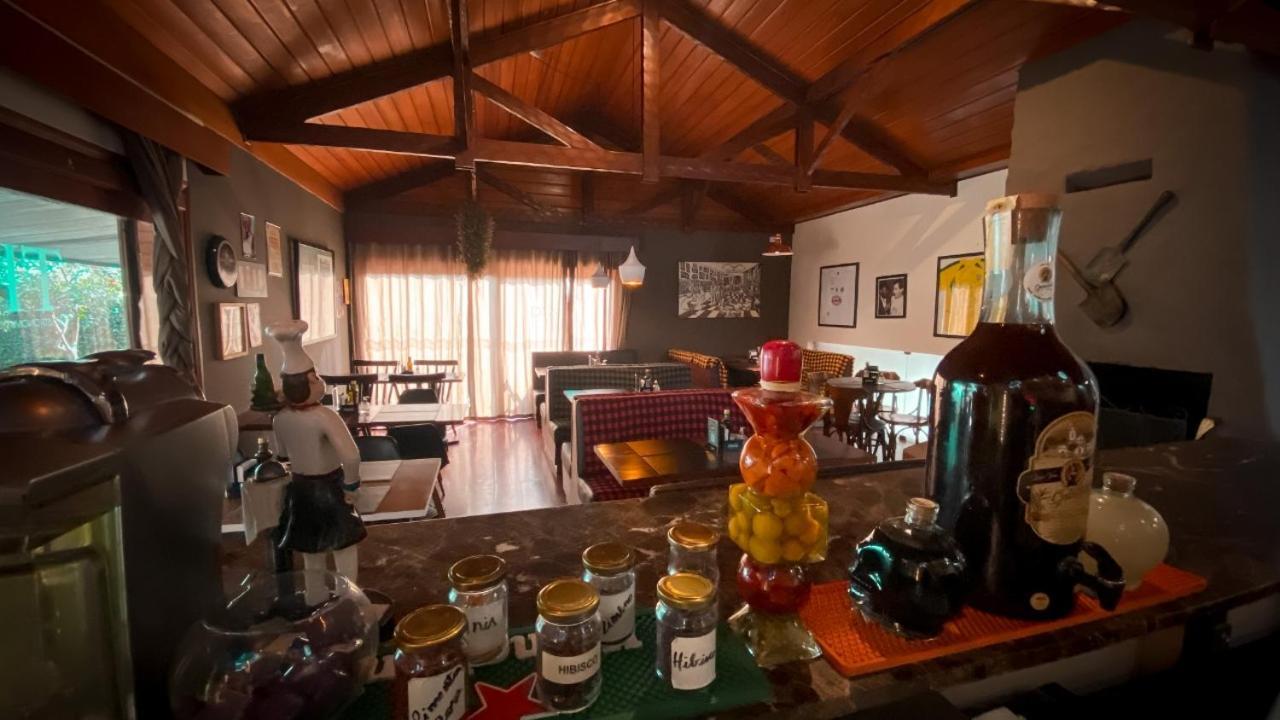 Tico Pousada Hotel Campos do Jordao Bagian luar foto